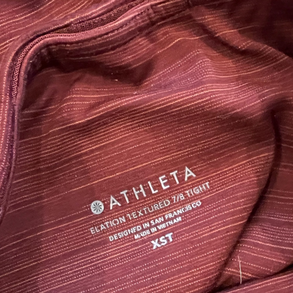 Athleta Elation 7/8 Tight - XST- EUC